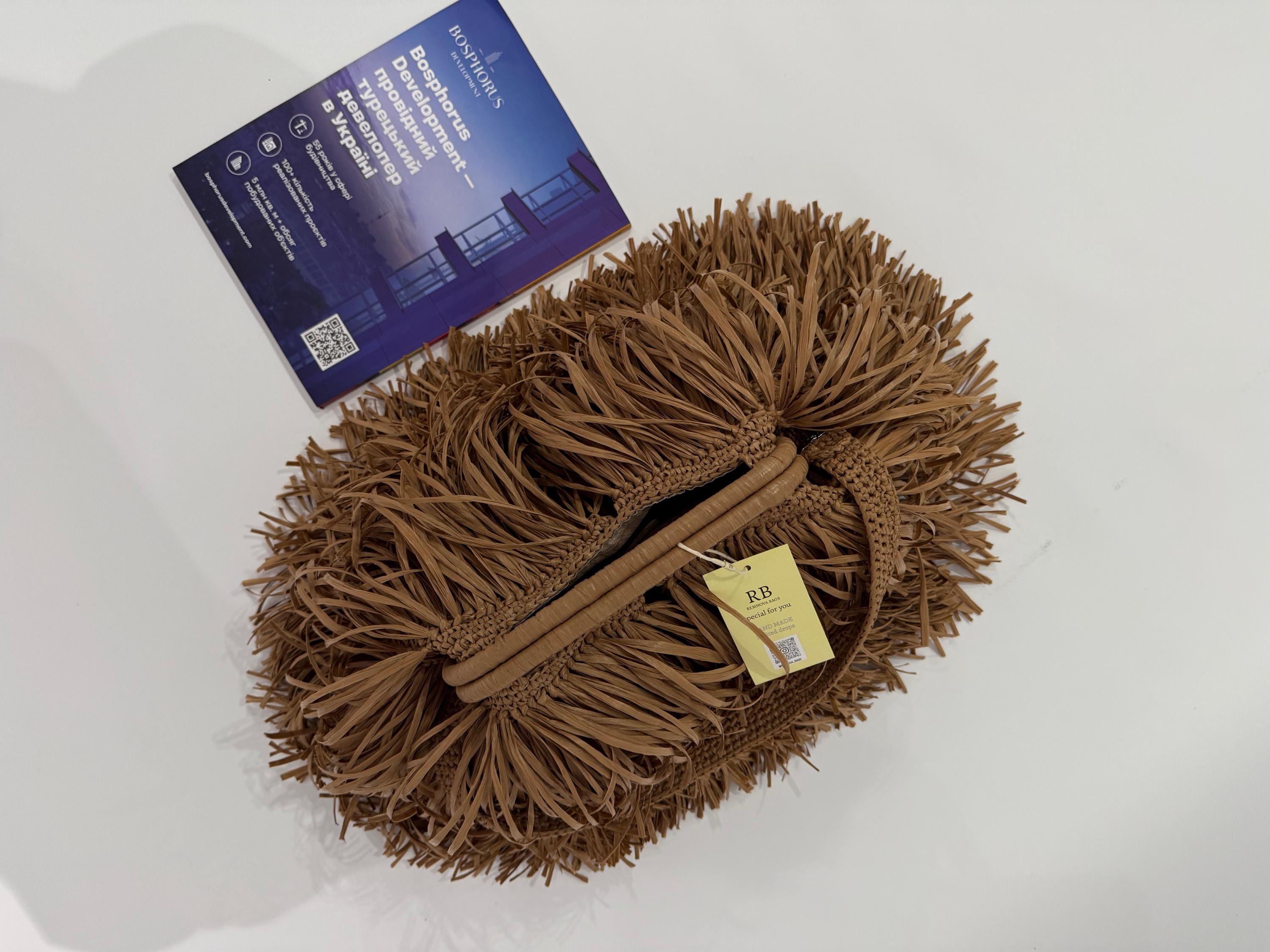 TEXTURE CLUTCH — BROWN — view 5