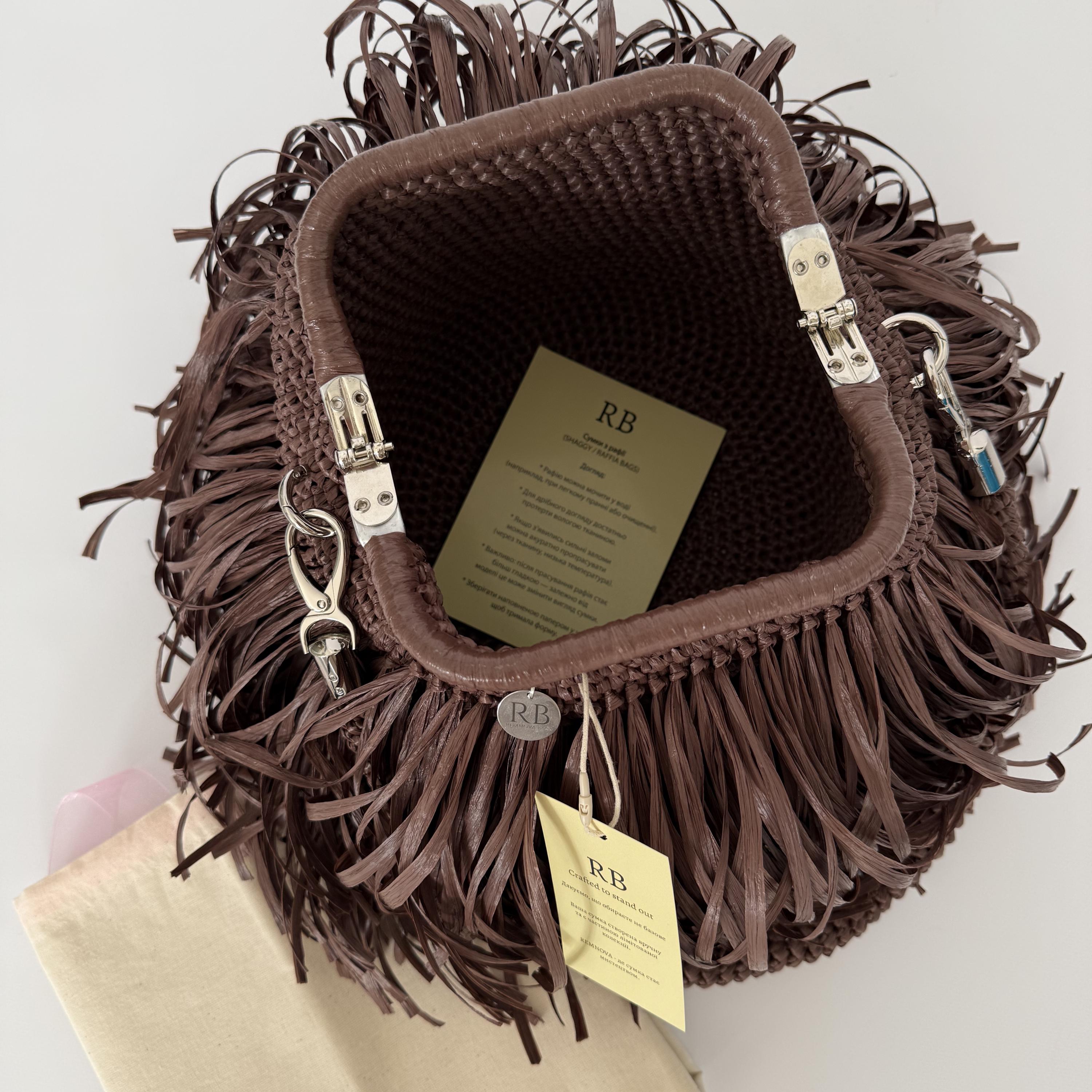 MINI SHAGGY BAG — CHOCOLATE — view 3