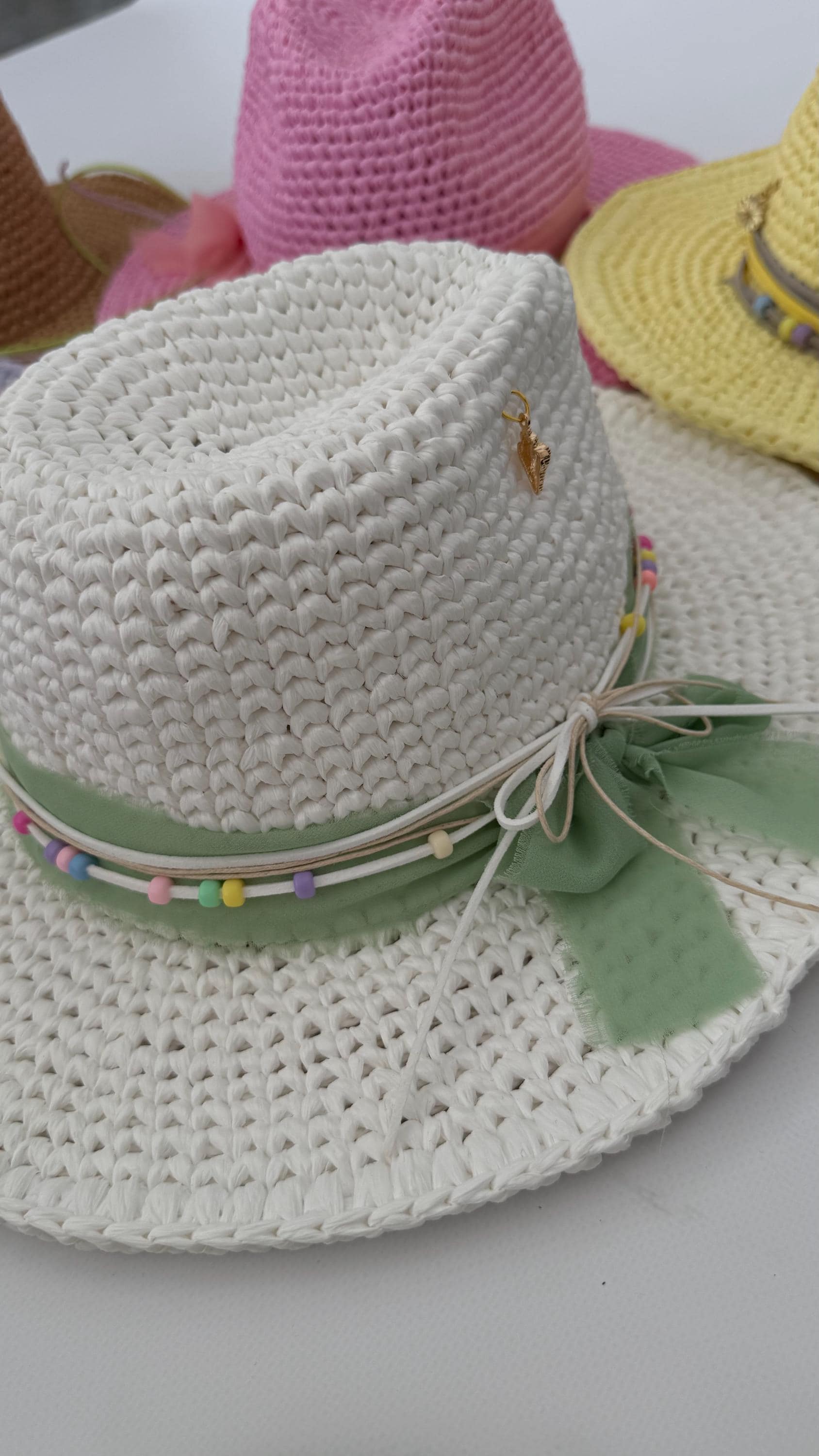 HAT — PALE YELLOW