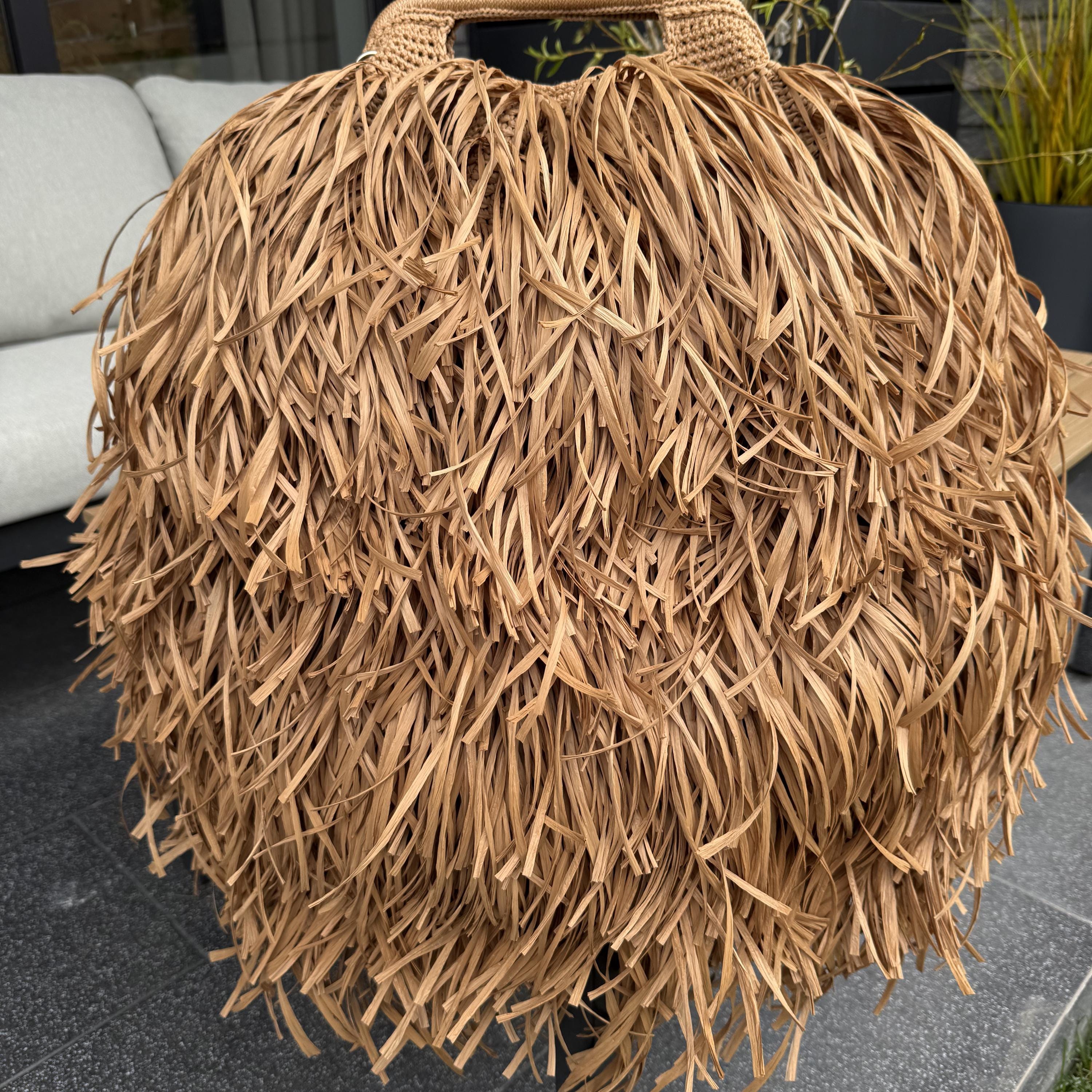 GIANT RAFFIA TOTE — BROWN