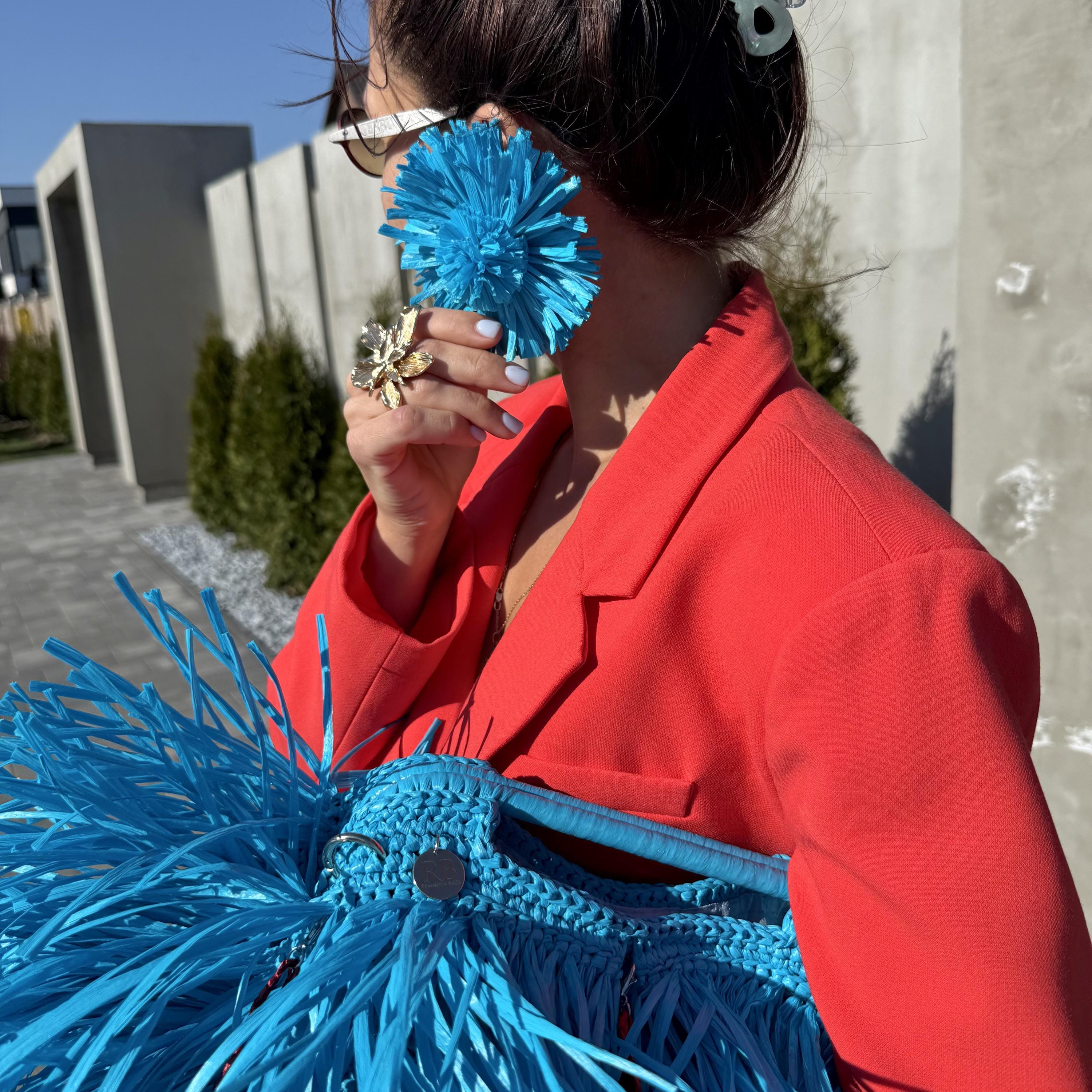 FLOWER EARRINGS — BLUE