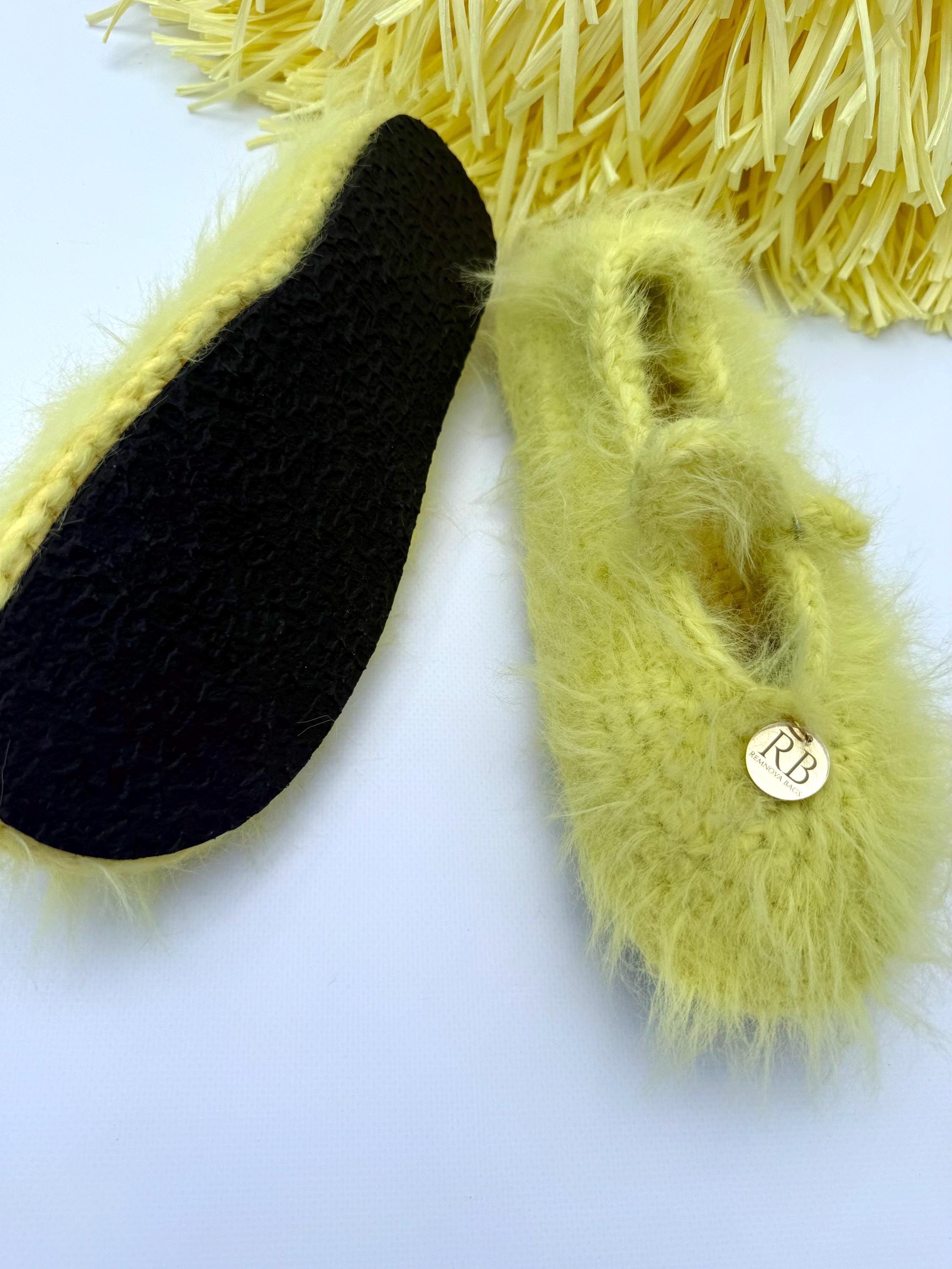 FUZZY SLIPPERS — LEMON — view 4
