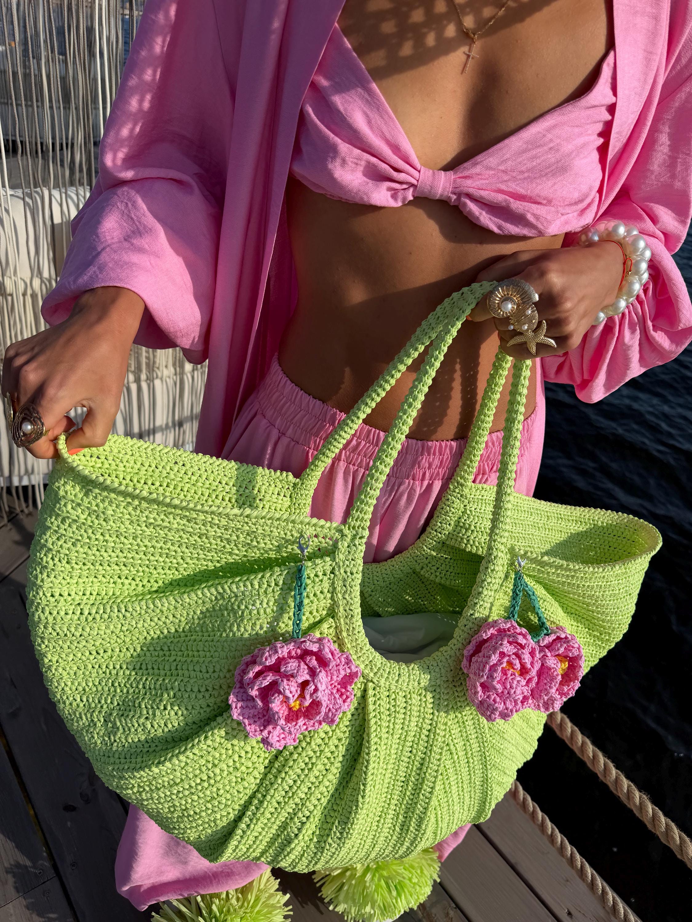 COTTON SHOPPER — FLOWER CHARMS