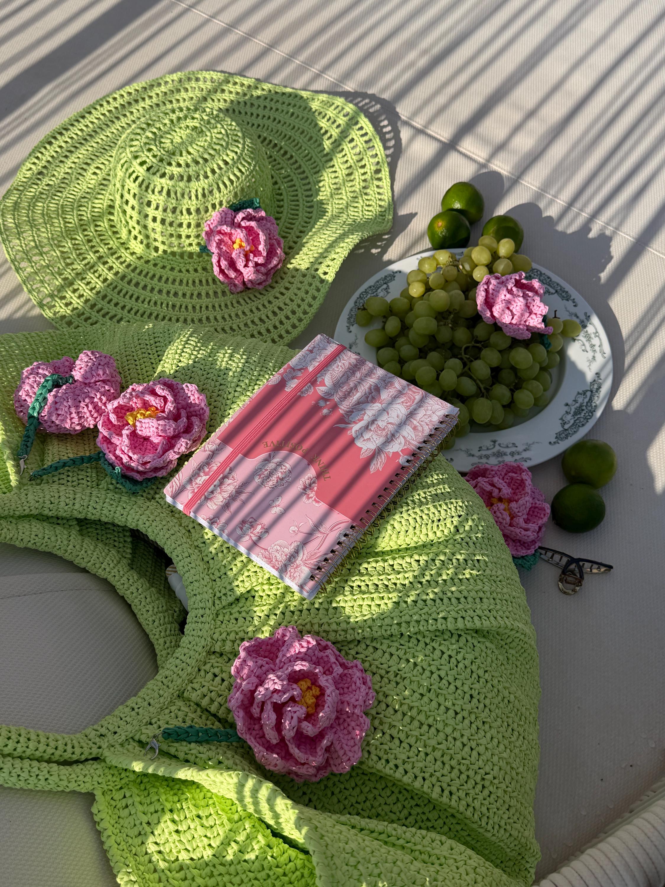 HAT — LIME