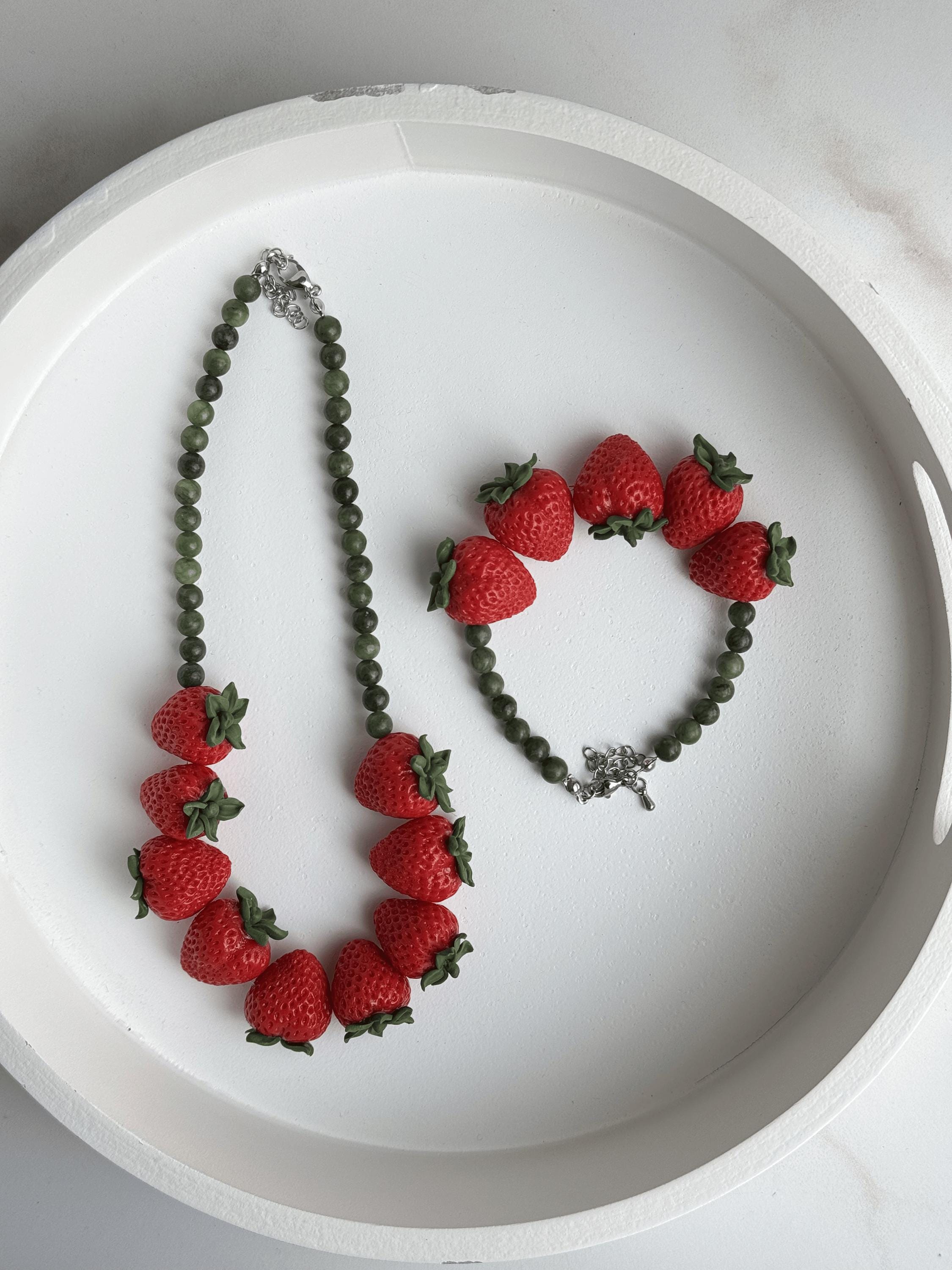 STRAWBERRY NECKLACE & BRACELET