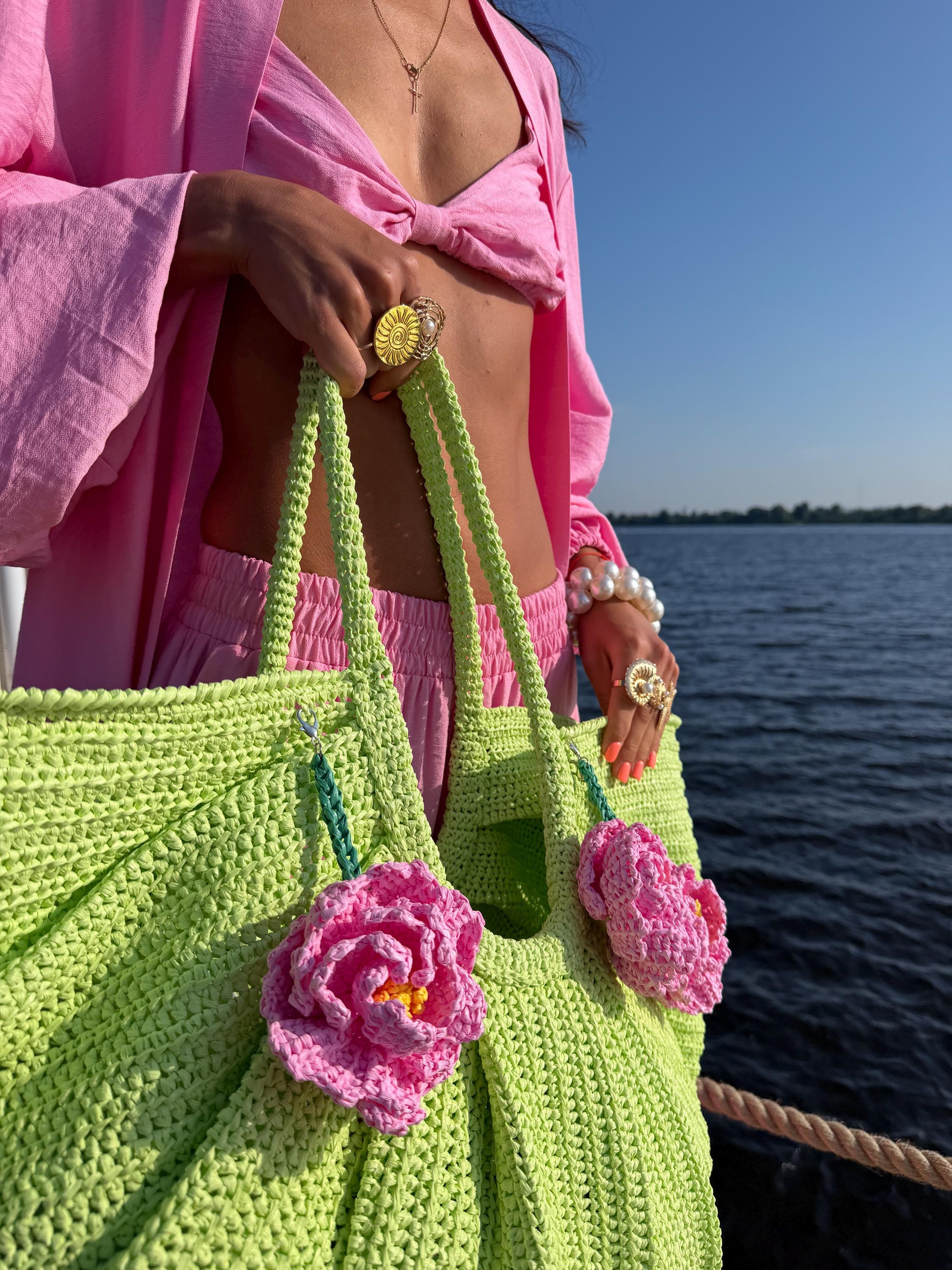 COTTON SHOPPER — FLOWER CHARMS