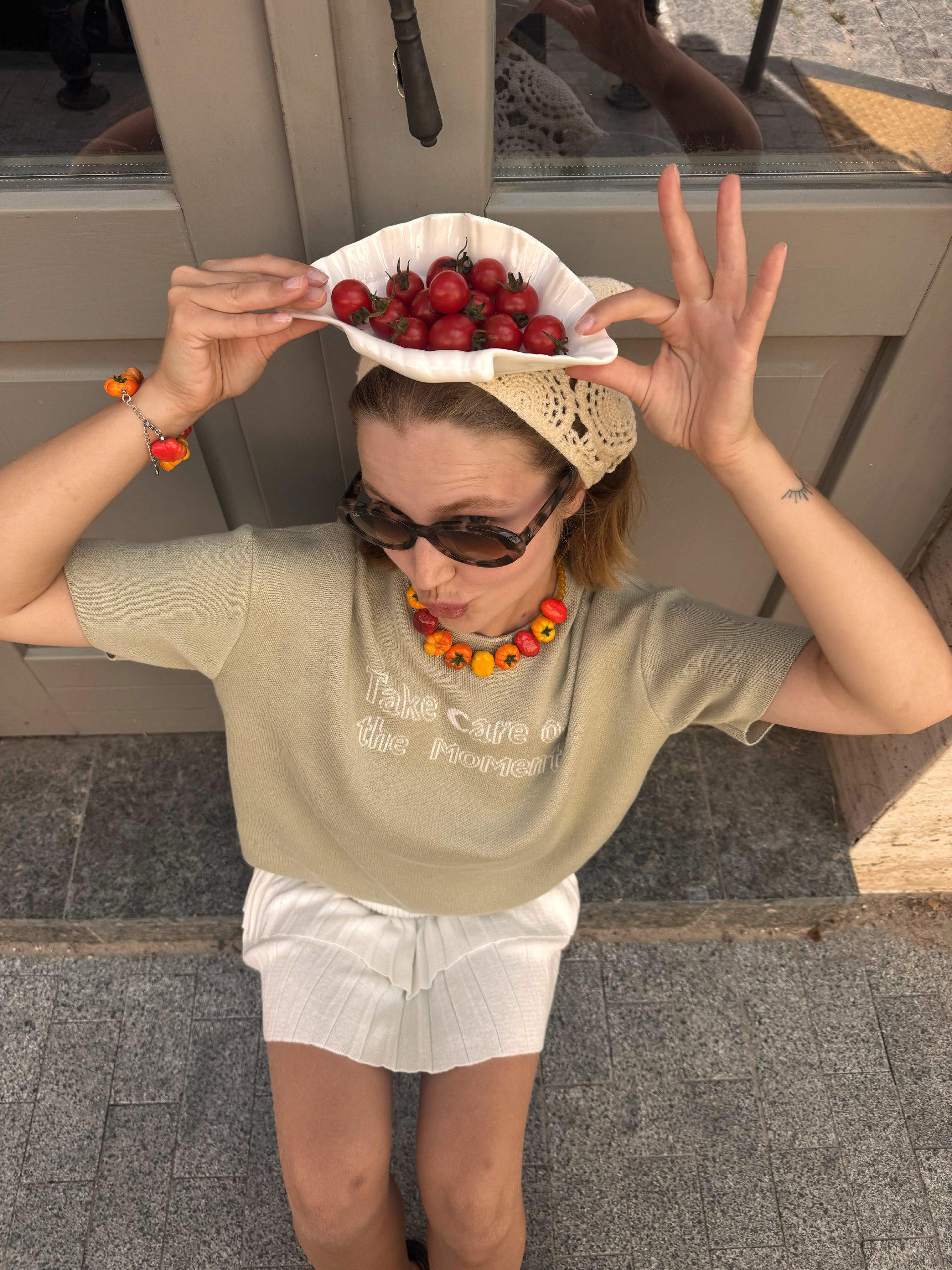 TOMATO NECKLACE