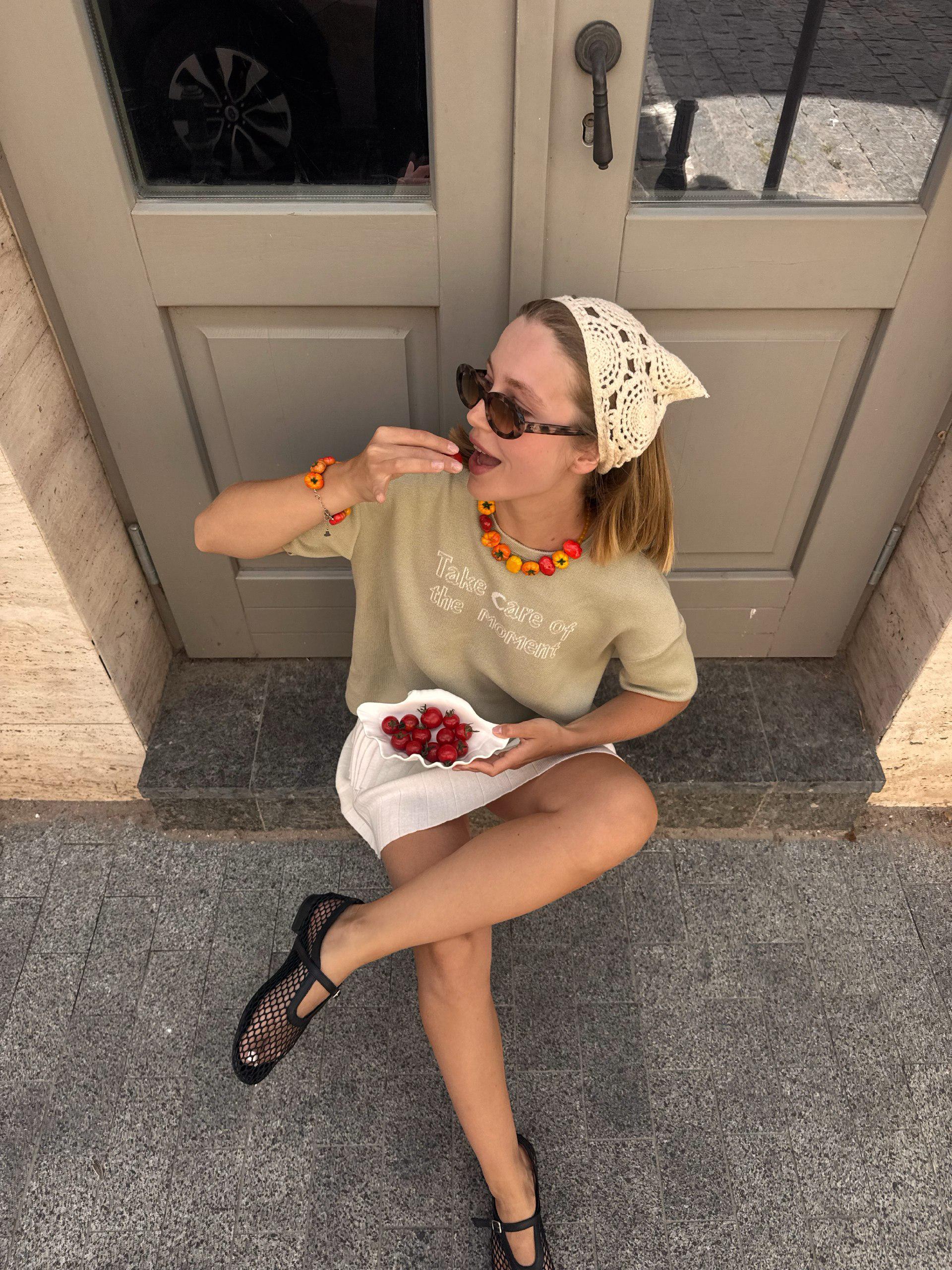 TOMATO NECKLACE