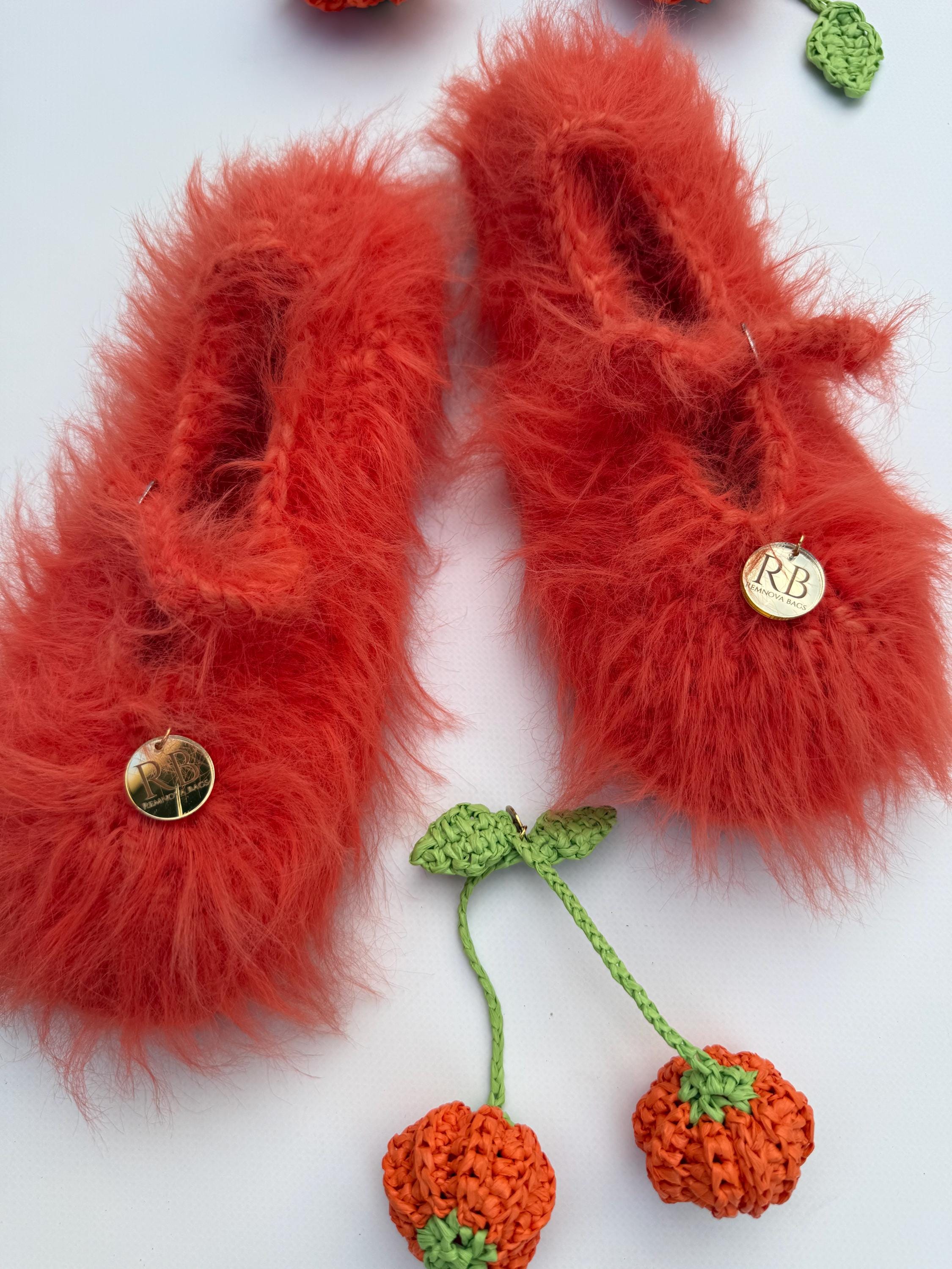 FUZZY SLIPPERS — RED — view 4