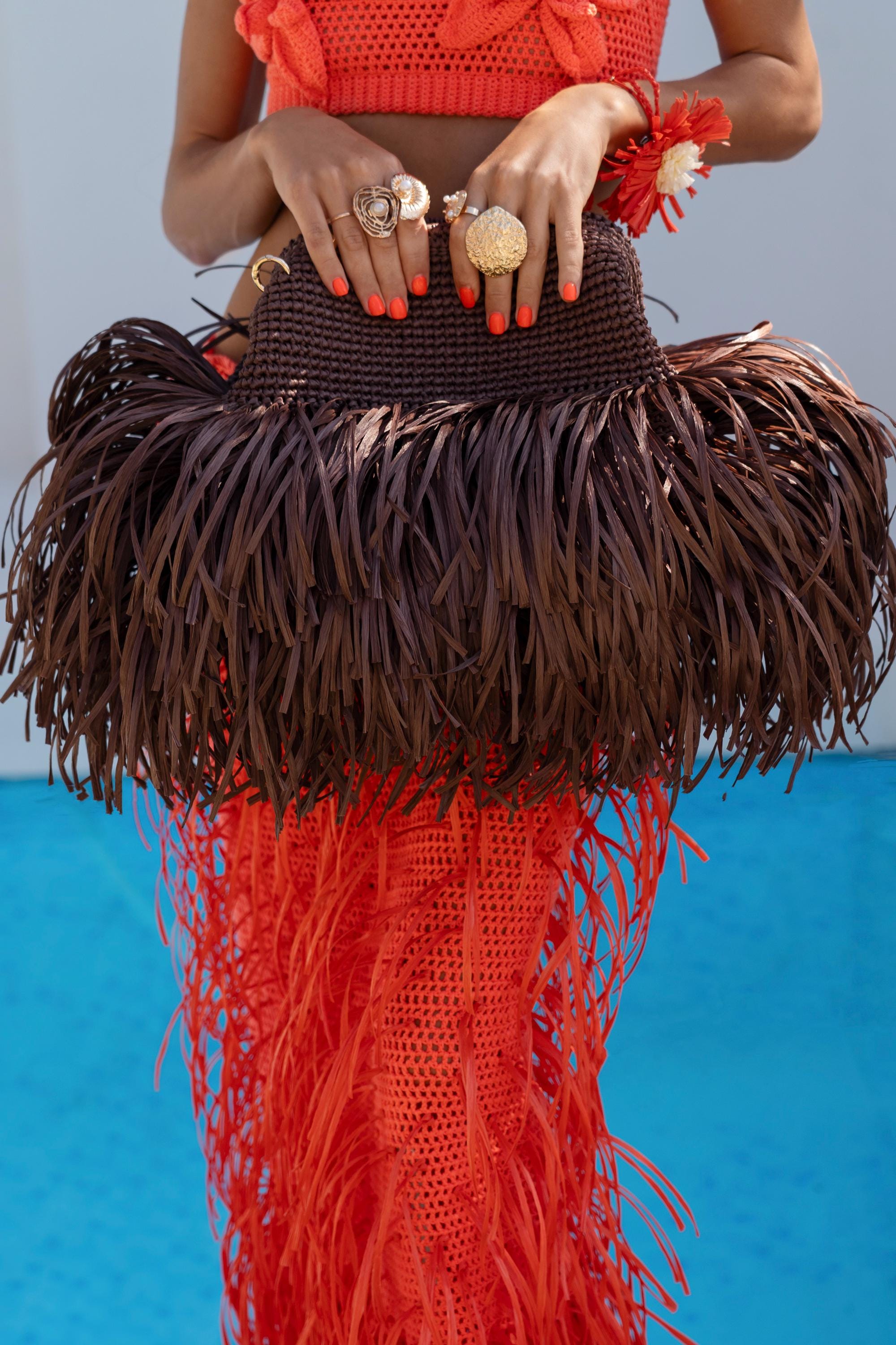TEXTURE CLUTCH — CHOCOLATE — view 5