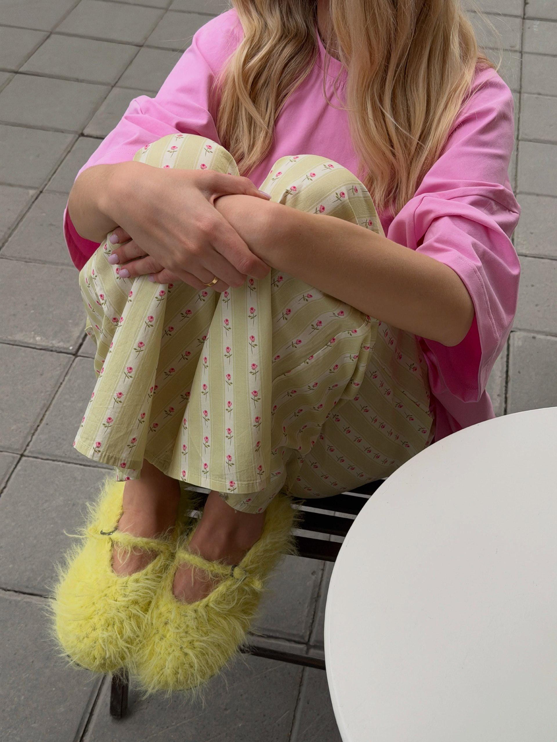 FUZZY SLIPPERS — LEMON — view 6