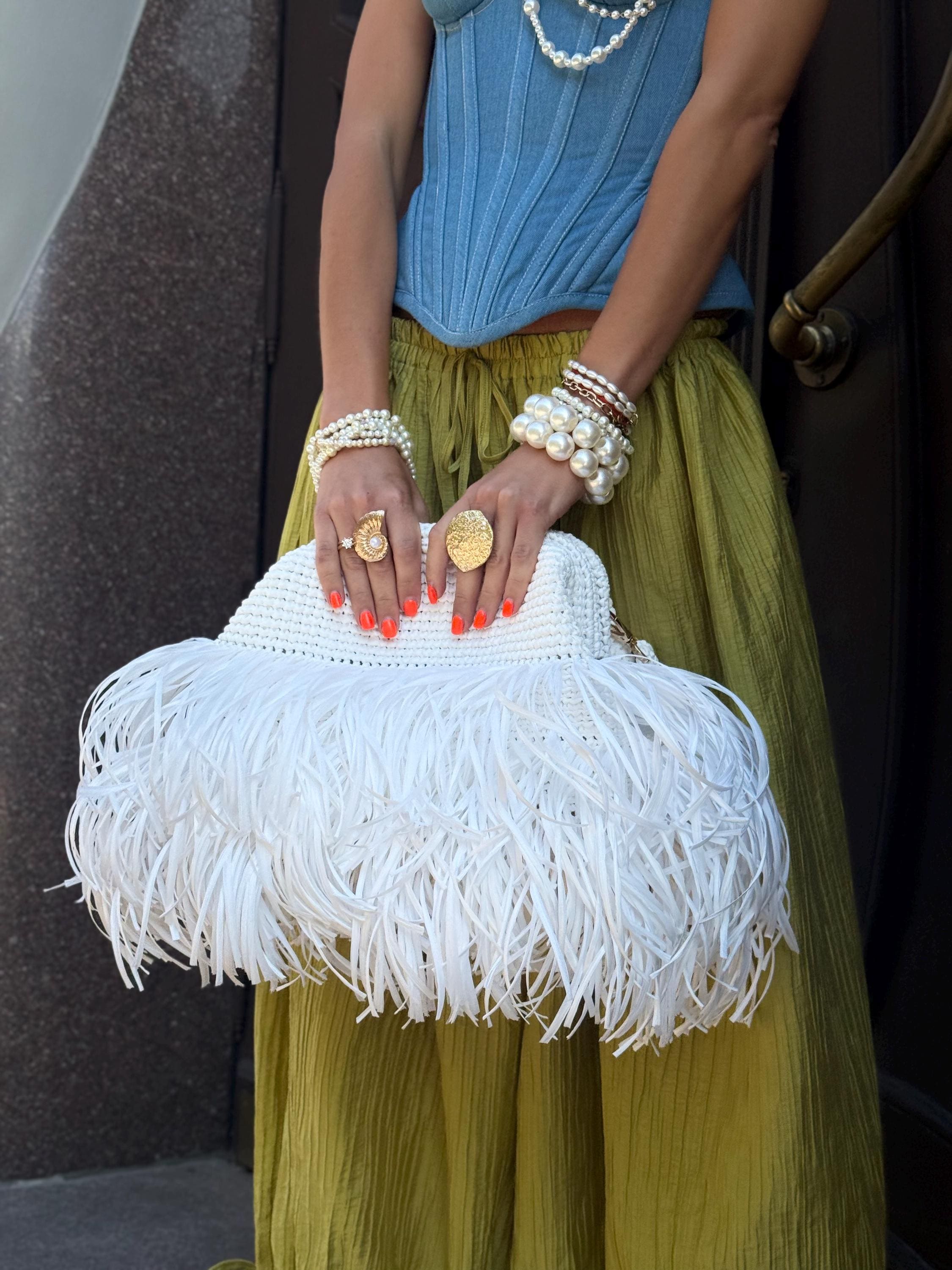 TEXTURE CLUTCH — WHITE — view 3