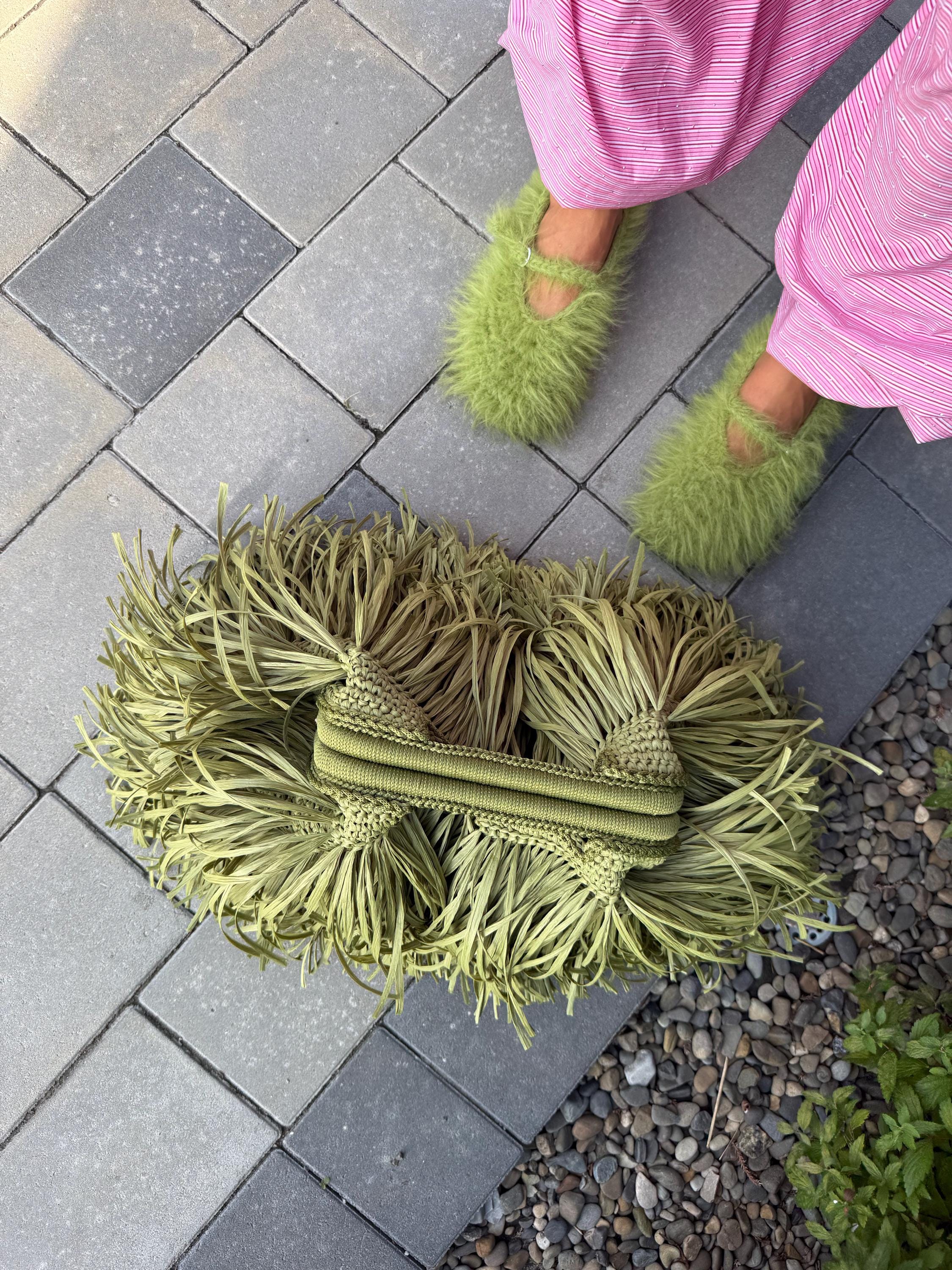 FUZZY SLIPPERS — GREEN — view 6