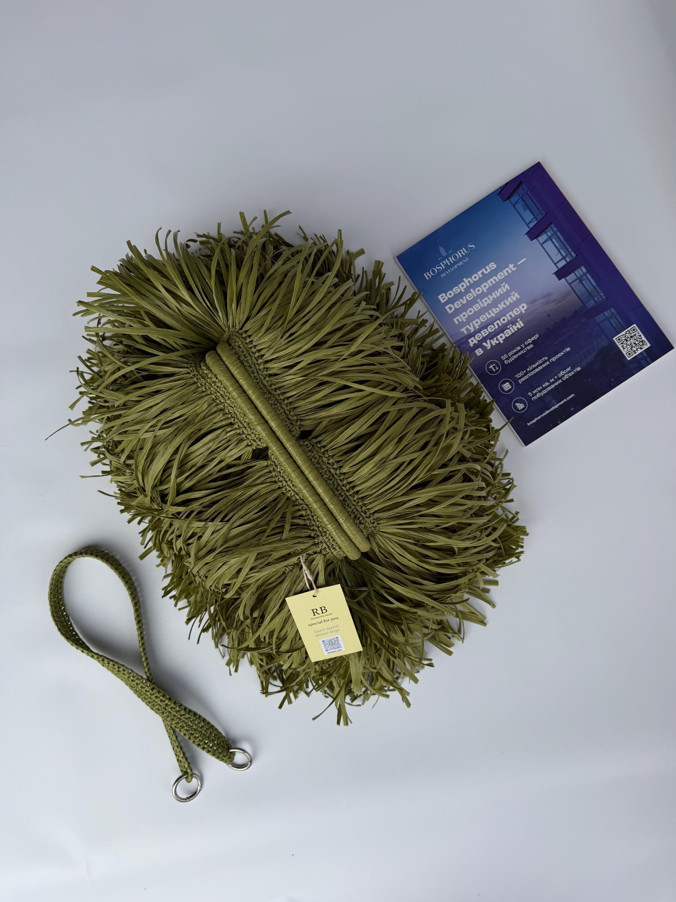 TEXTURE CLUTCH — OLIVE — view 6
