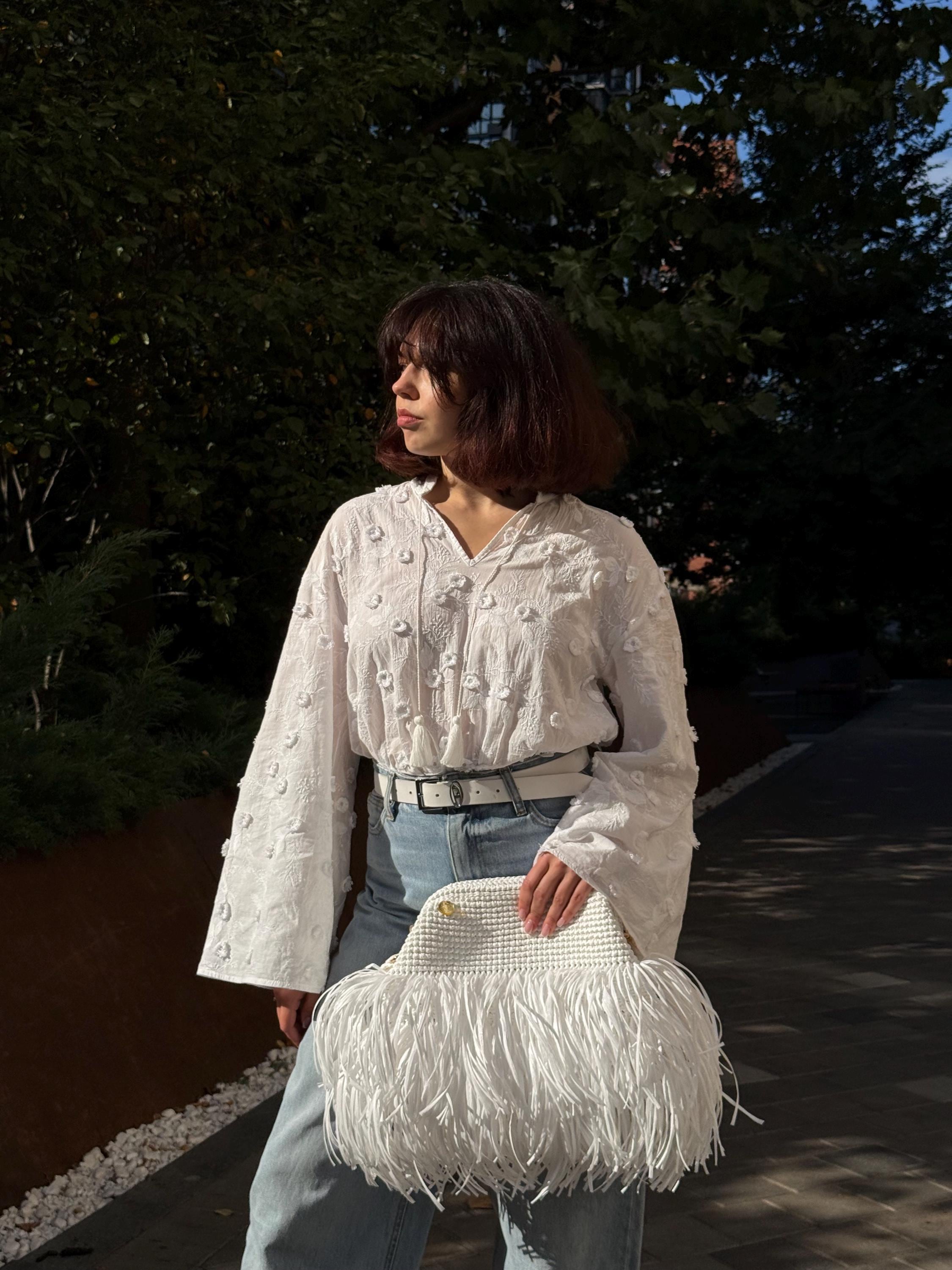 TEXTURE CLUTCH — WHITE — view 3