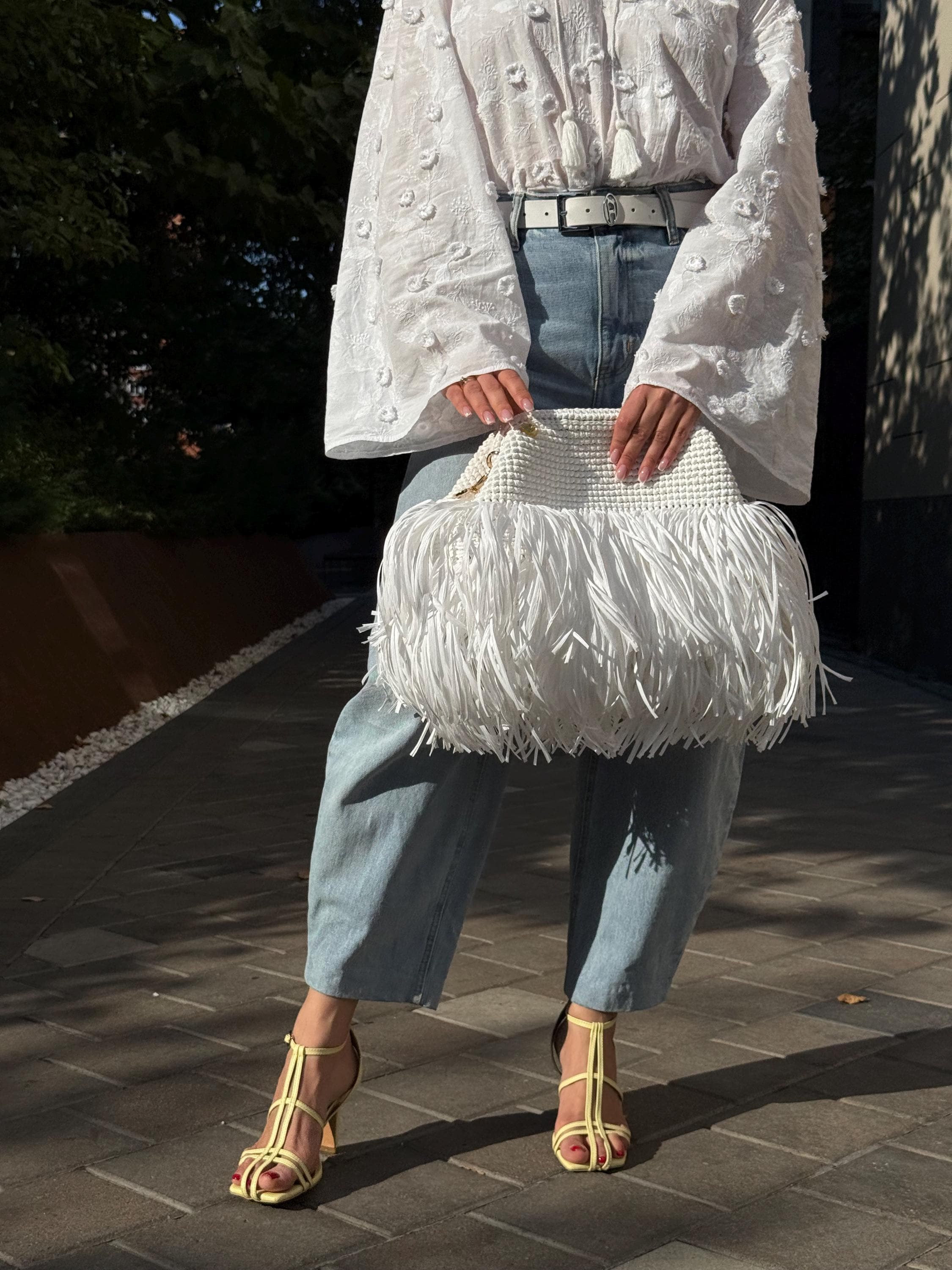 TEXTURE CLUTCH — WHITE — view 1