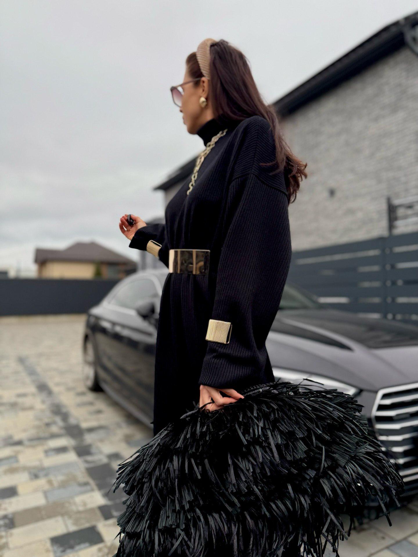 TEXTURE CLUTCH — BLACK — view 4