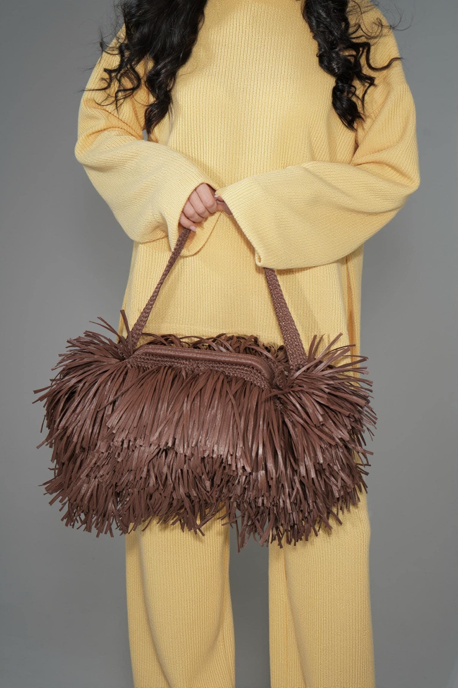 TEXTURE CLUTCH — BROWN — view 3
