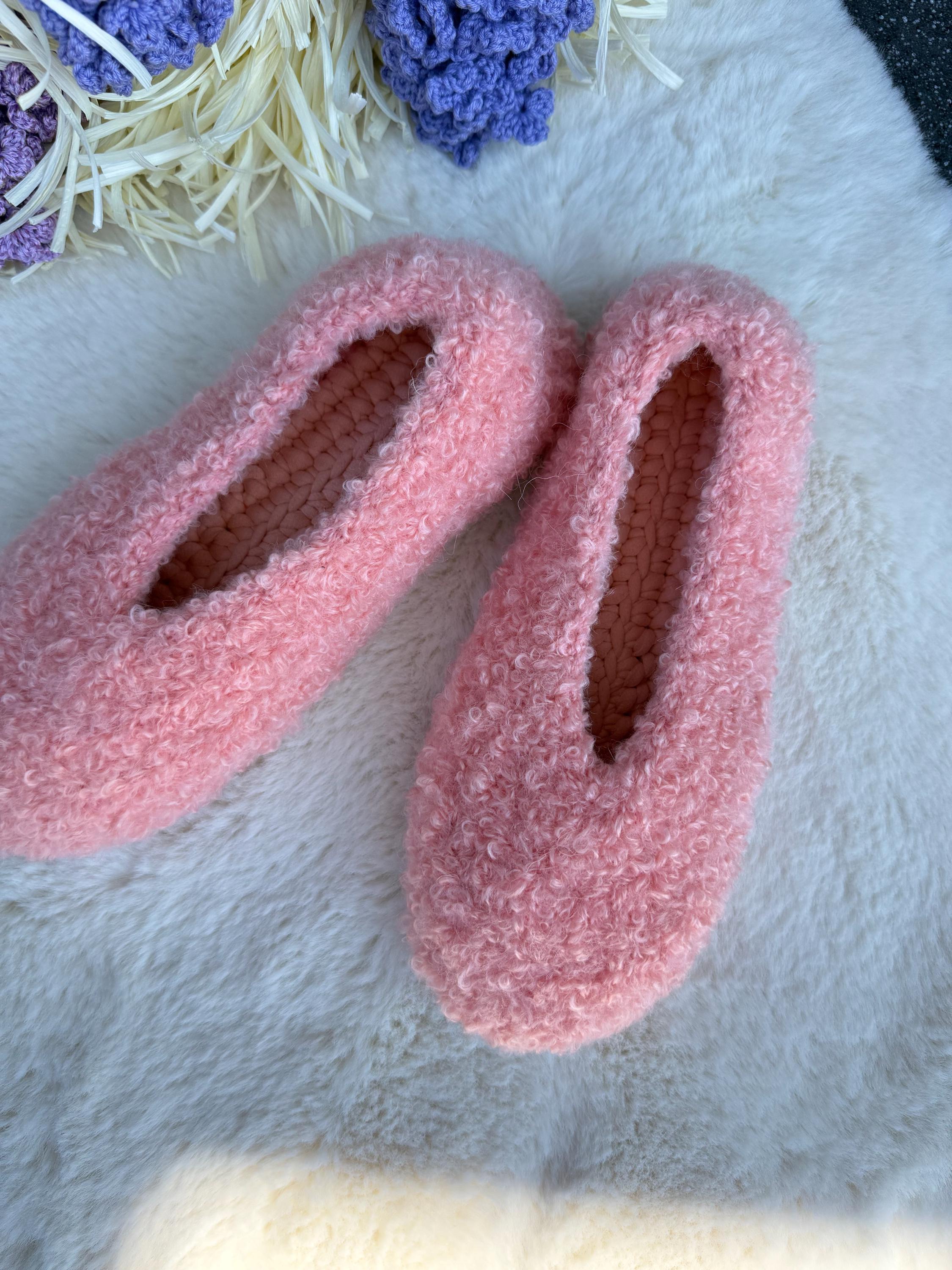 SLIPPERS — PINK — view 4