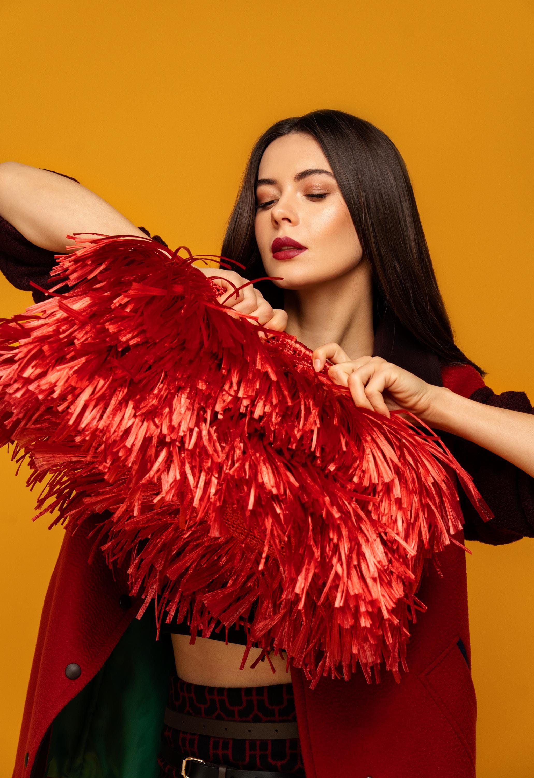 TEXTURE CLUTCH — RED — view 9