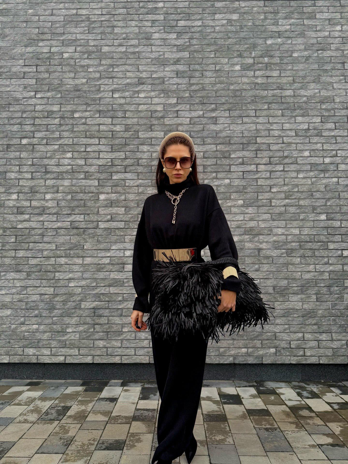 TEXTURE CLUTCH — BLACK — view 7