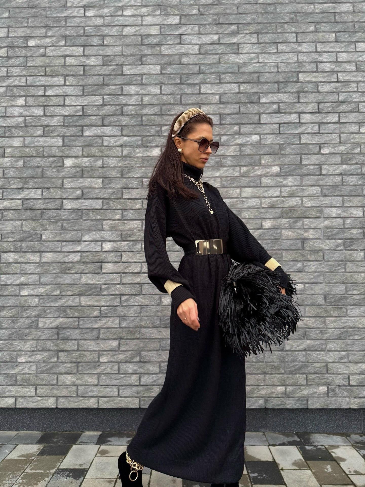 TEXTURE CLUTCH — BLACK — view 6