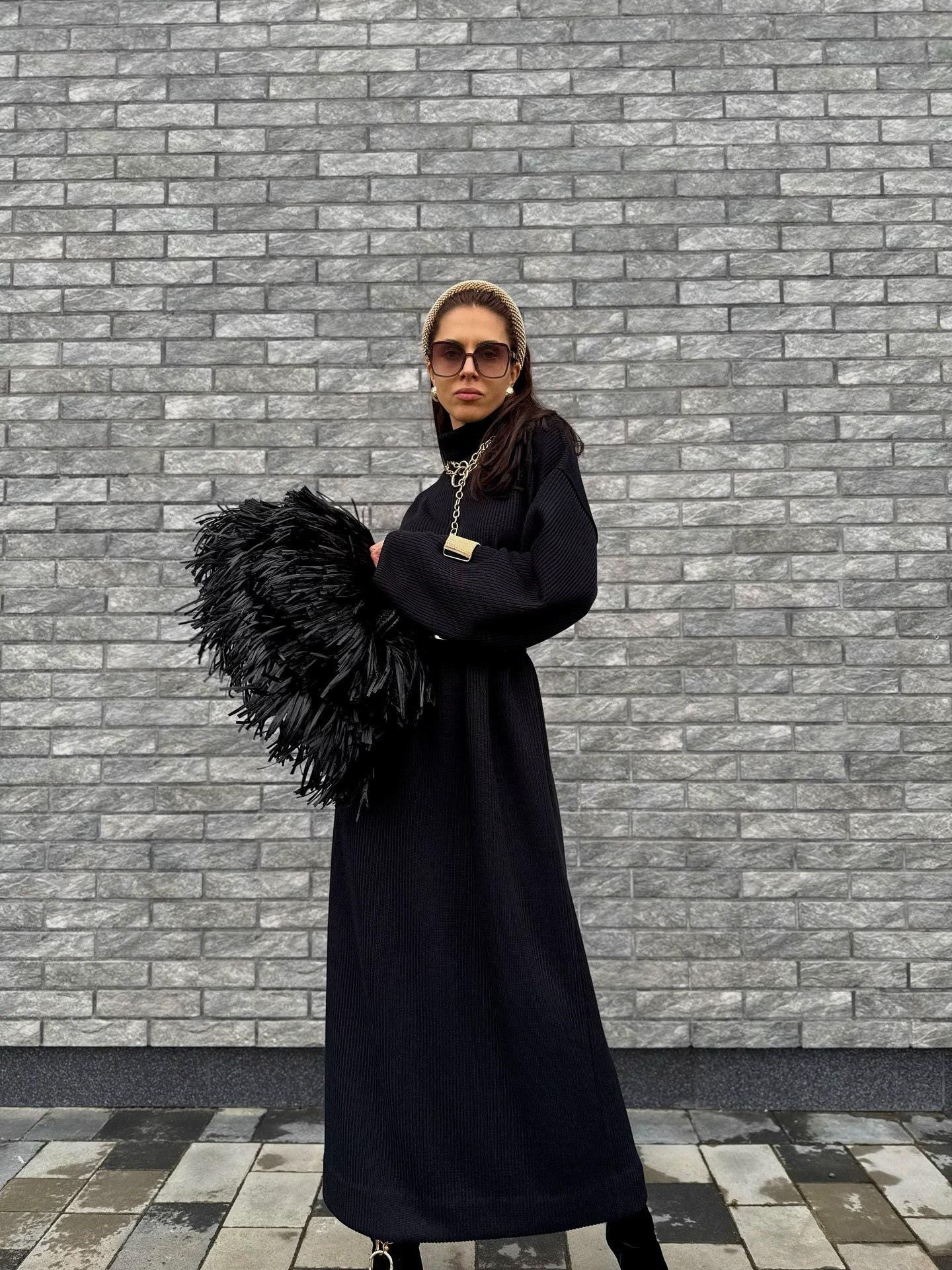 TEXTURE CLUTCH — BLACK — view 1