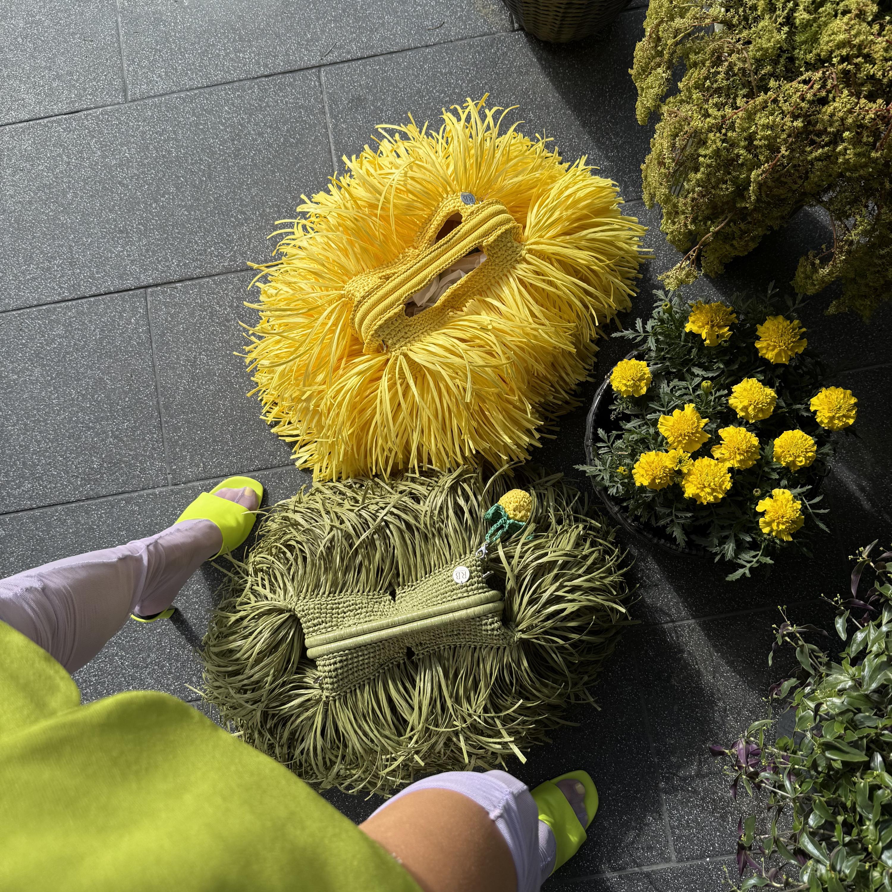 TEXTURE CLUTCH — OLIVE — view 7